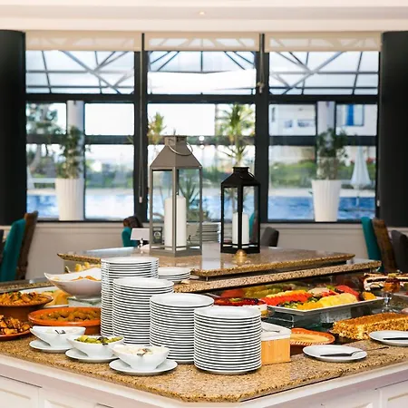 Pestana Ocean & Conference Hotel