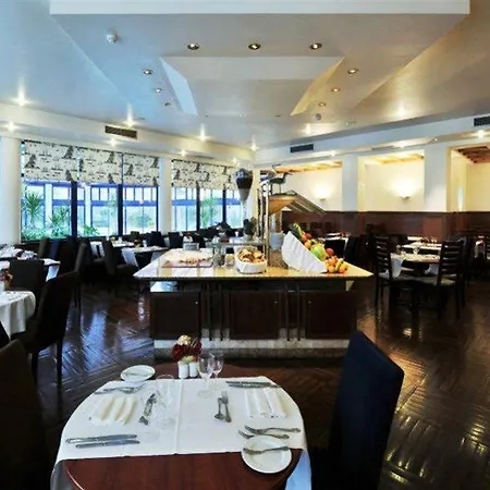 Hotel Pestana Ocean & Conference
