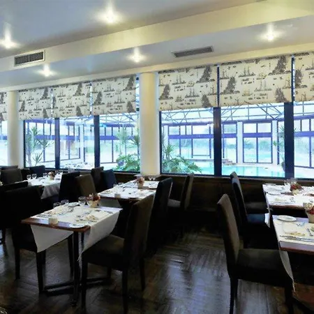 Hotel Pestana Ocean & Conference 4*