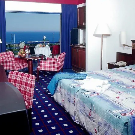 Pestana Ocean & Conference Hotel 4*