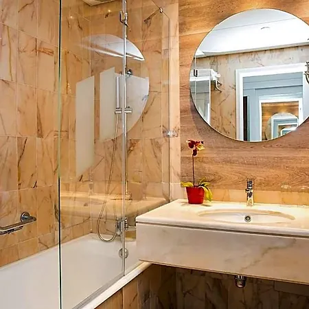 Ξενοδοχείο Pestana Ocean & Conference 4*