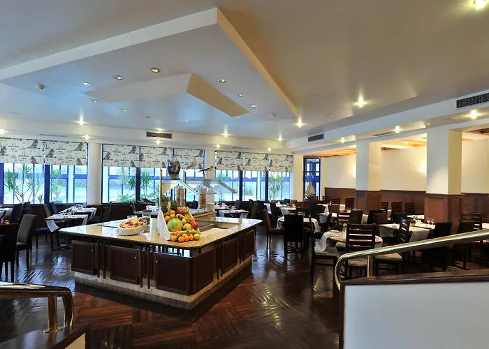 Pestana Ocean & Conference 4* Cascais