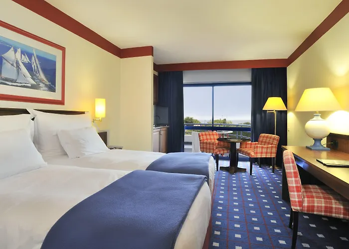 Pestana Ocean & Conference 4*