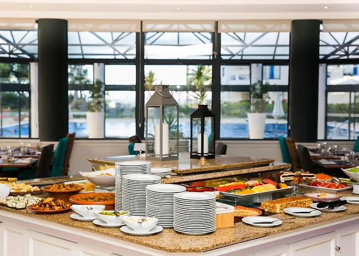 Pestana Ocean & Conference Hotel