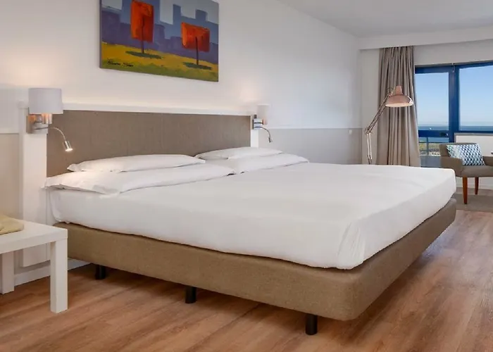 Hotel Pestana Ocean & Conference 4*